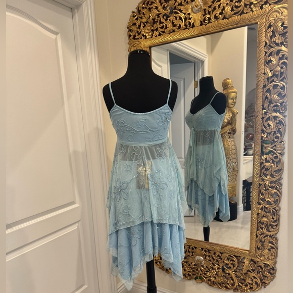 Light Blue Floral hand beaded Attitudes by Debra top and skirt set. - Picture 7 of 16